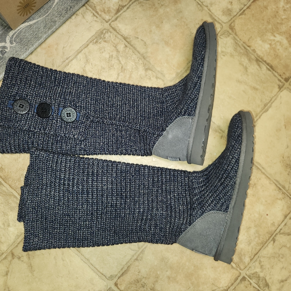 Knit Button Boots in Blue and Gray